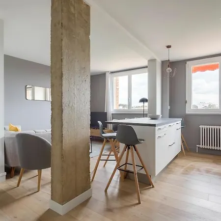 Appartement Hamac Suites - Cours Du Docteur-long *