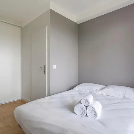 Hamac Suites - Cours Du Docteur-long *